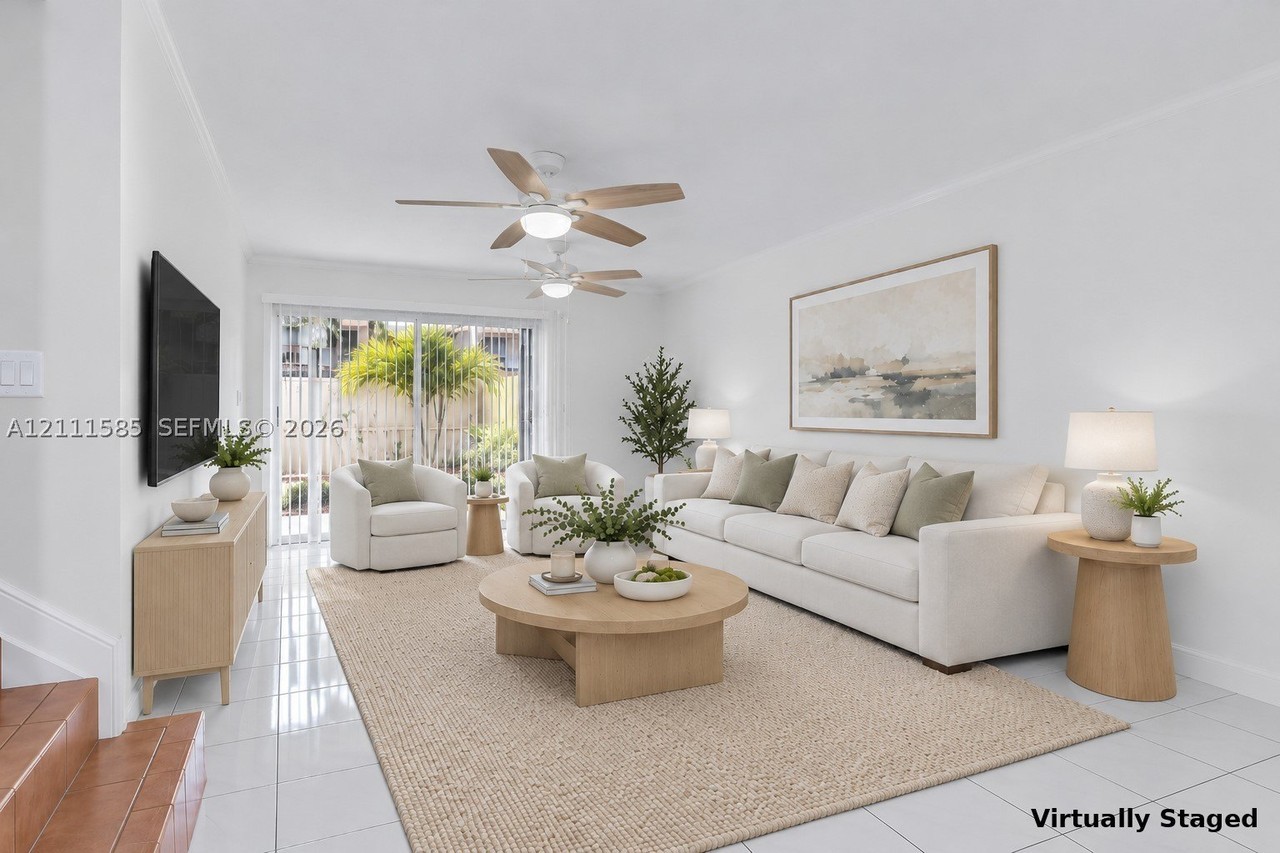 8123 Sw 81st Pl #8123 - Photo 7 of 43