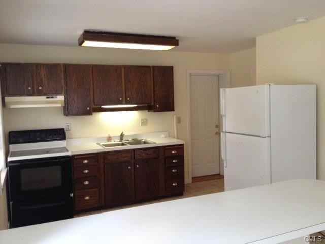 215 N Park Ave - Photo 3 of 5