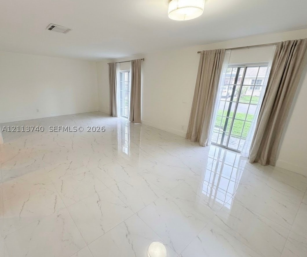 1402 Vision Dr #1402 - Photo 5 of 17