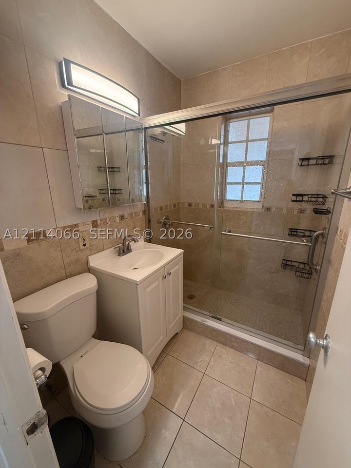 3281 Nw 14th Ter #1 - Photo 5 of 10