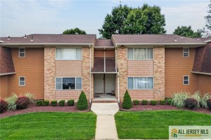 featured image of 207 Mandon Ct #B1-14