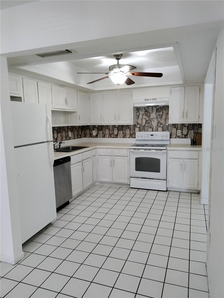 3 Carr Ct - Photo 5 of 11