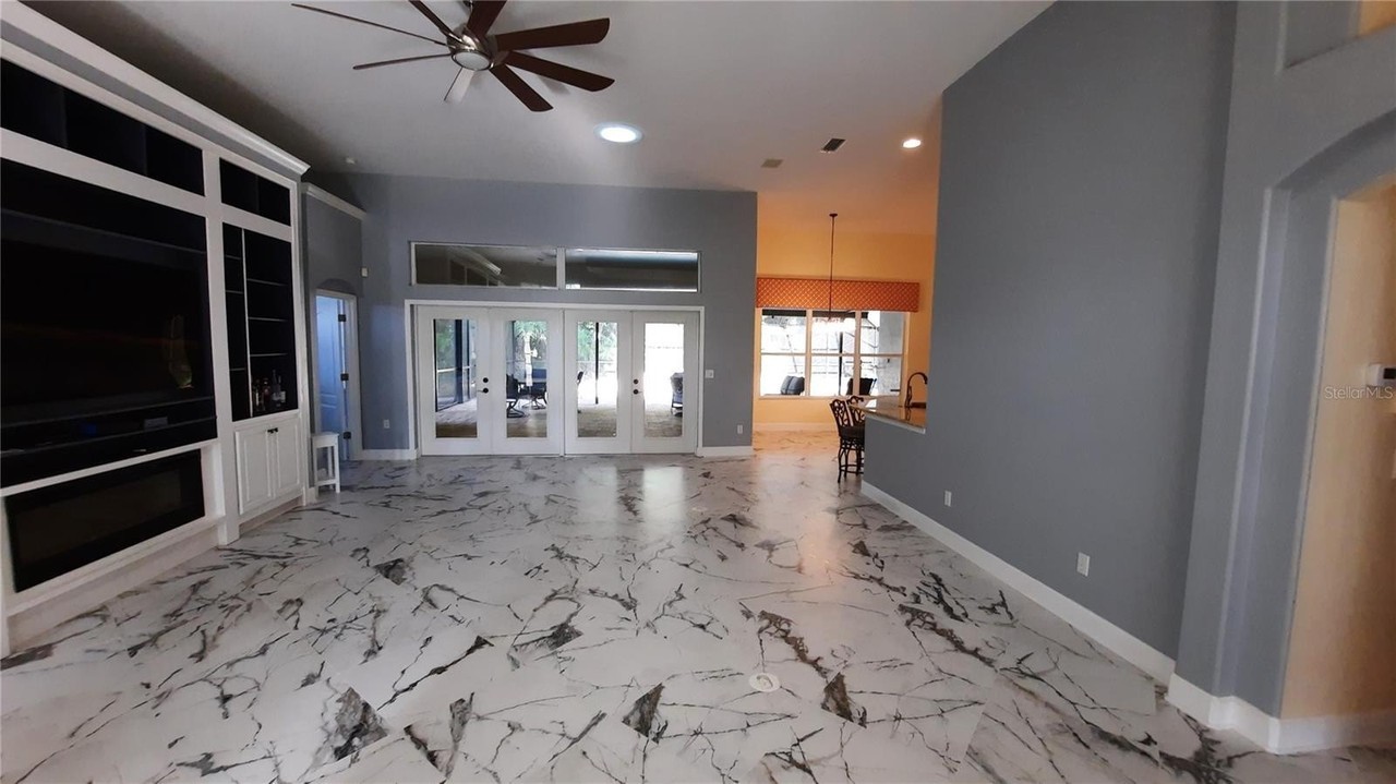 3621 Galway Ln - Photo 6 of 39