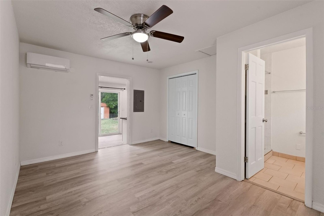 910 Jones St - Photo 7 of 13