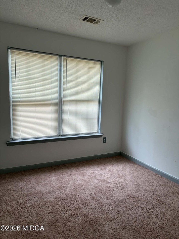 4075 San Juan Ave - Photo 3 of 4