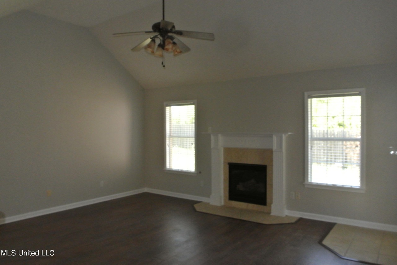 9731 Pigeon Roost Park Cir - Photo 6 of 18