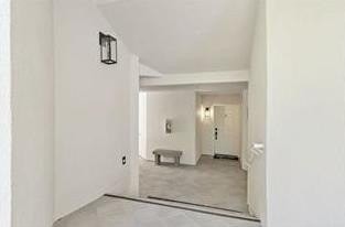 518 Almer Rd #2 - Photo 3 of 21
