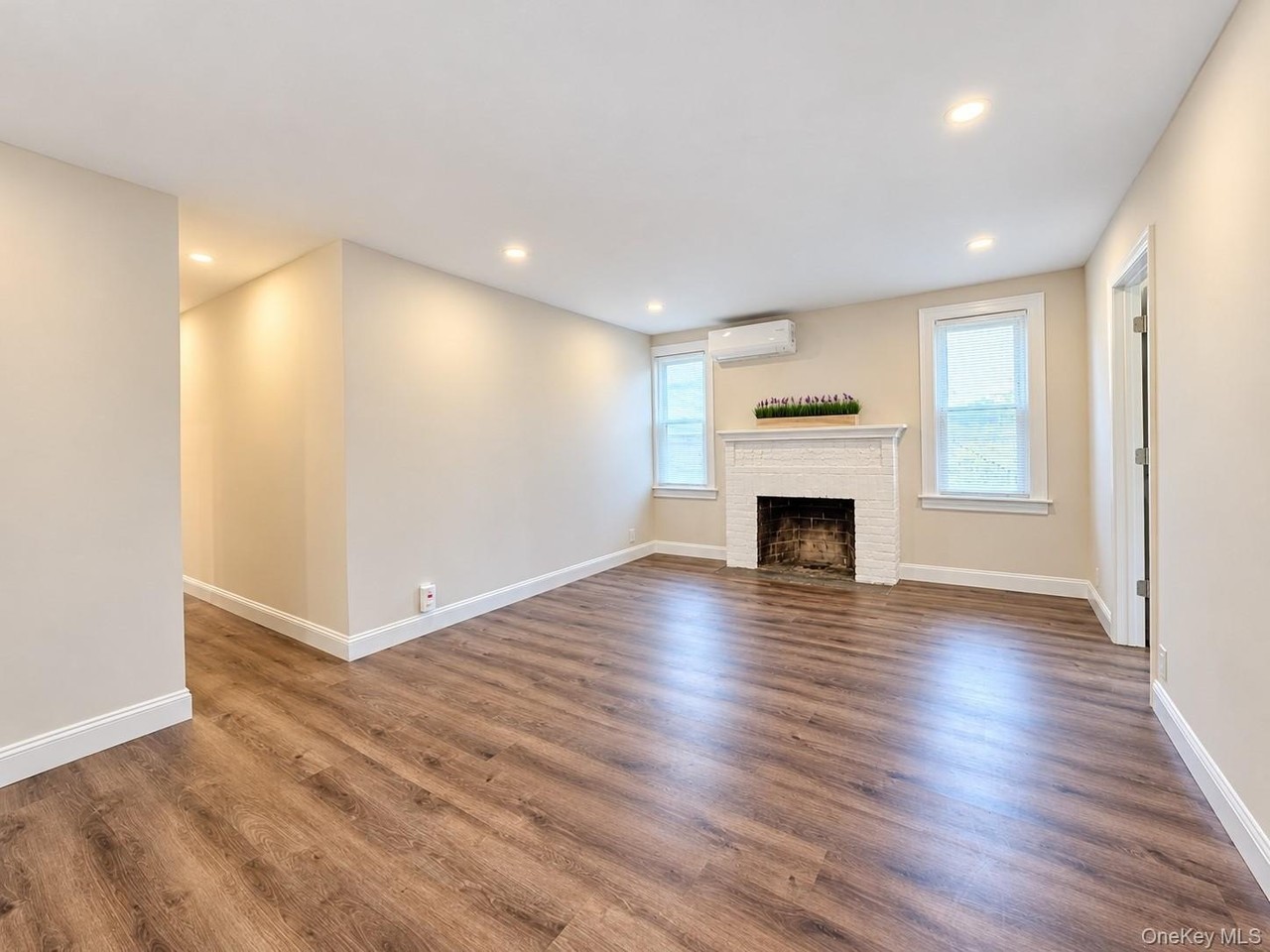 576 Liberty Ave - Photo 2 of 21