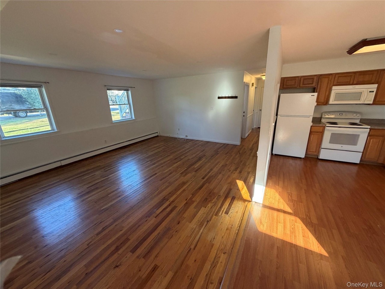 49 Garfield Ave - Photo 4 of 9