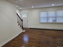 featured image of 61 Norton Dr