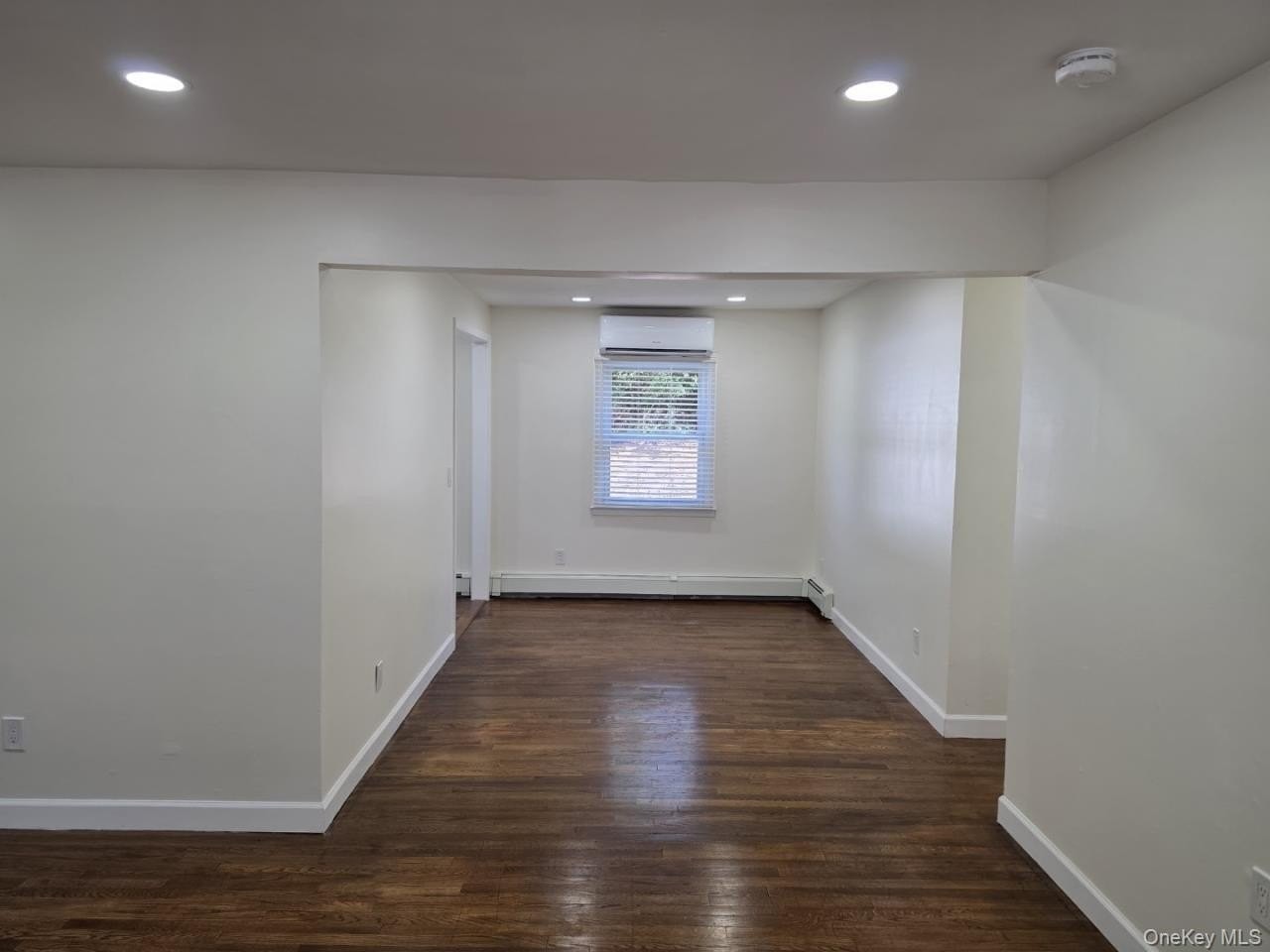 61 Norton Dr - Photo 2 of 9