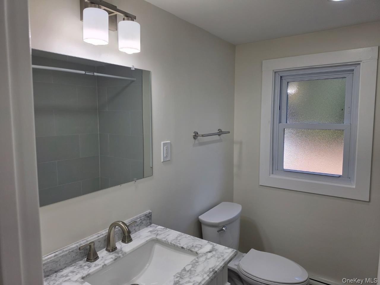 61 Norton Dr - Photo 4 of 9