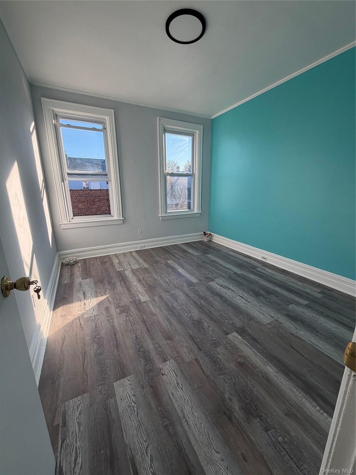 7103 69th Pl #2 - Photo 2 of 12