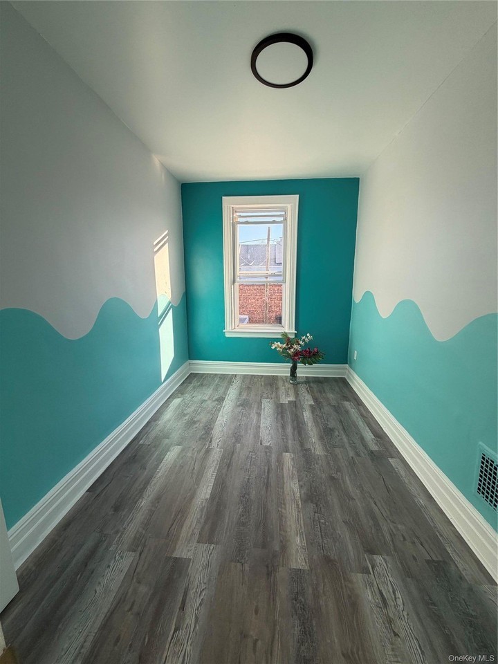 7103 69th Pl #2 - Photo 4 of 12