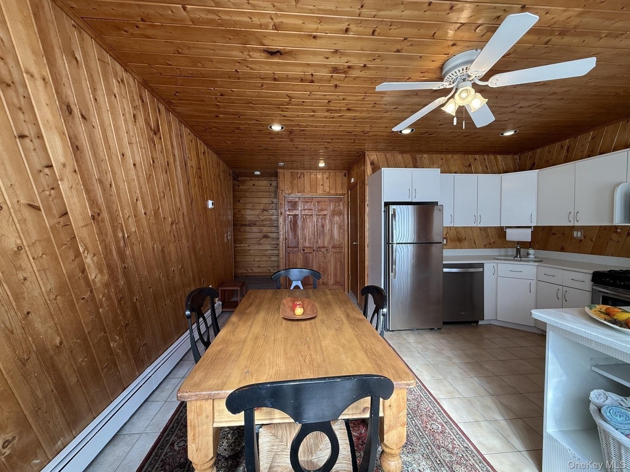 106 Monroe Blvd #2 - Photo 4 of 18