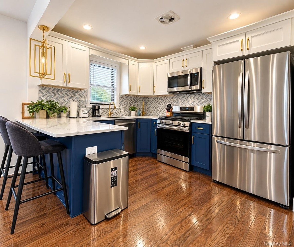 12615 152nd Ave - Photo 5 of 14