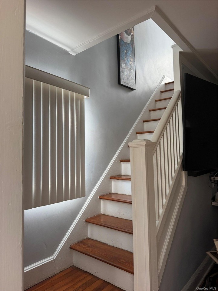 24301 130th Ave - Photo 4 of 13