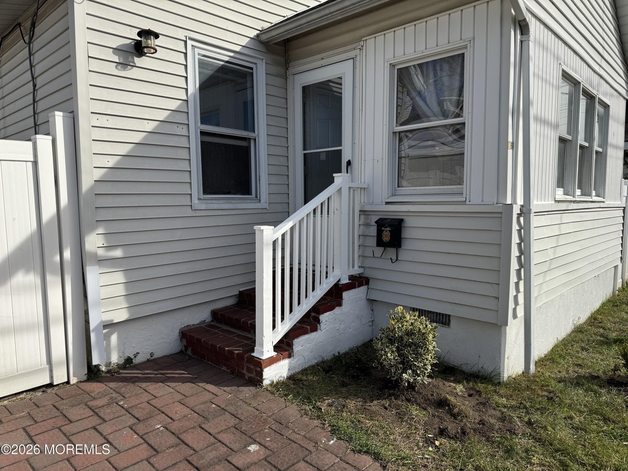 16 Randall Pl - Photo 2 of 16