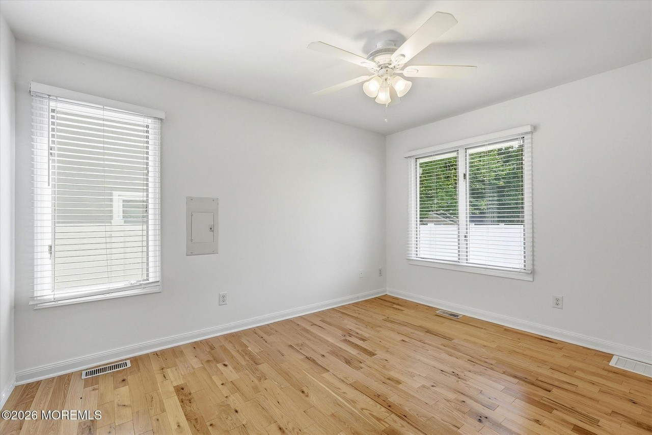 114 3rd Ave #11 - Photo 3 of 5