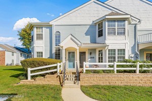 featured image of 290 Lily Ln