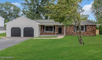 821 Bay Ave - Photo 1 of 1