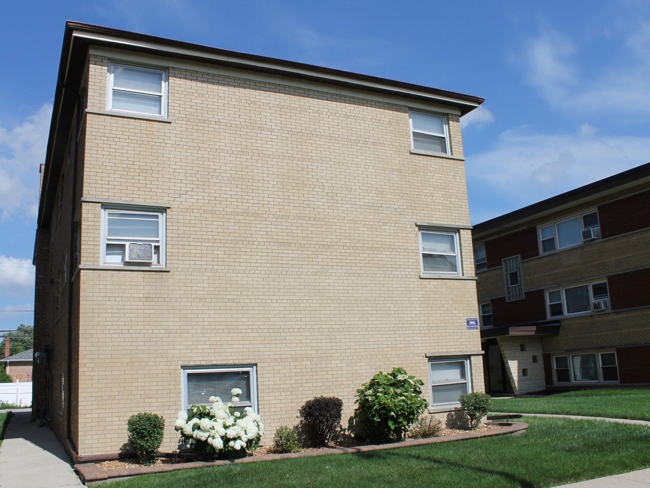 9645 S Pulaski Rd #GW - Photo 2 of 14