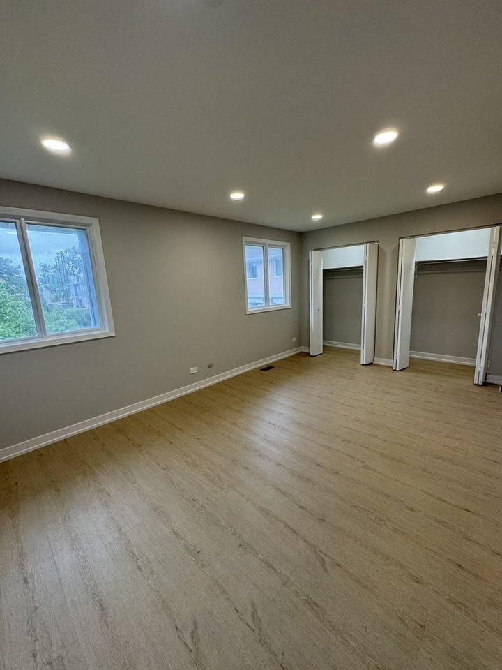 1616 Dundee Dr - Photo 5 of 9