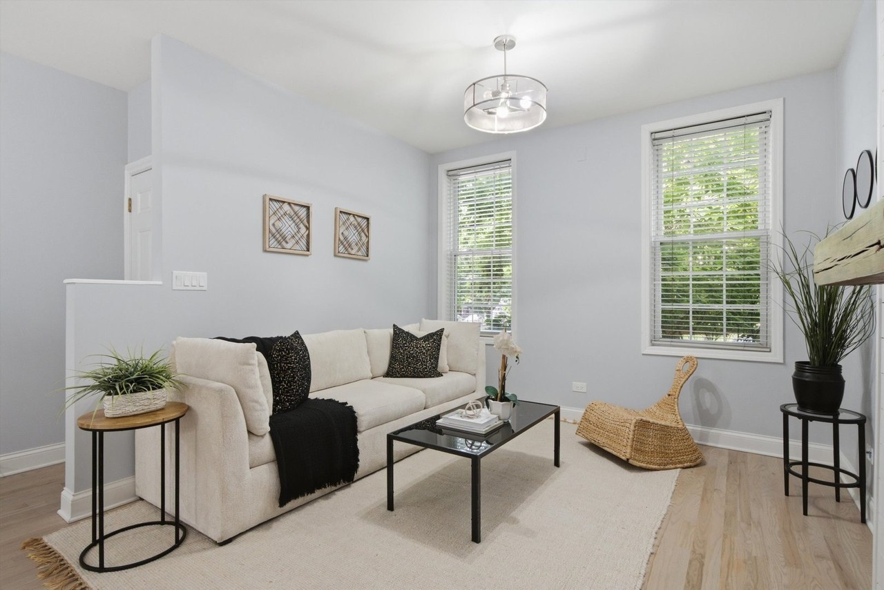 1457 W Fry St #1 - Photo 4 of 30