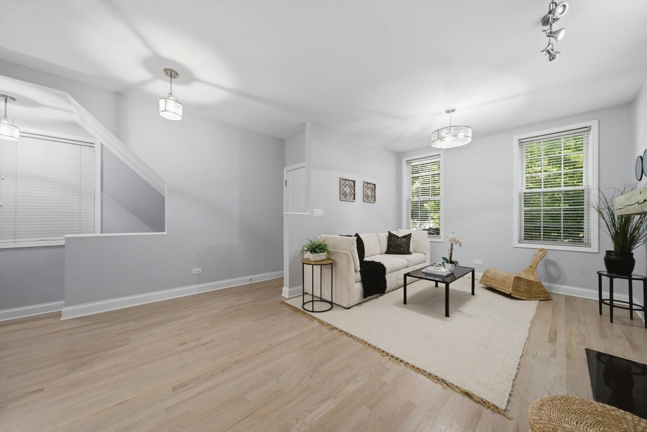 1457 W Fry St #1 - Photo 5 of 30