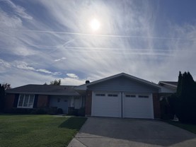 1145 Nottingham Ln - Photo 1 of 1