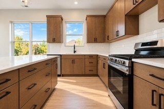 3153 W Monroe St #3 - Photo 2 of 20