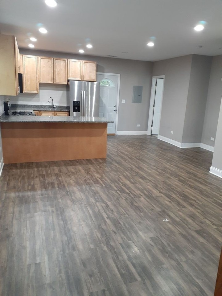 5257 S Parkside Ave - Photo 3 of 16