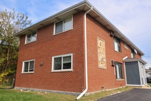 featured image of 7719 S Roberts Rd #2W
