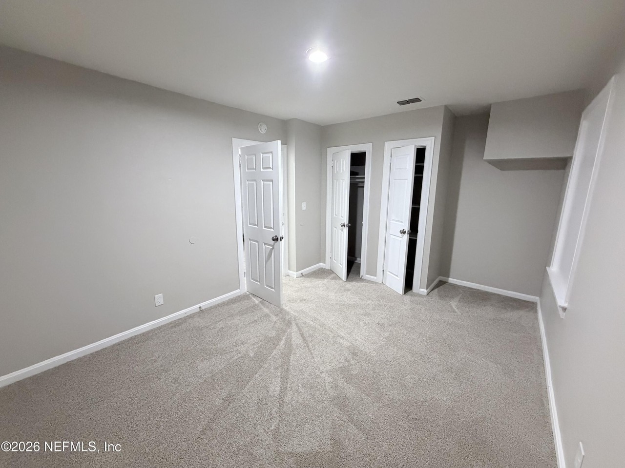 2330 Broom St - Photo 5 of 16