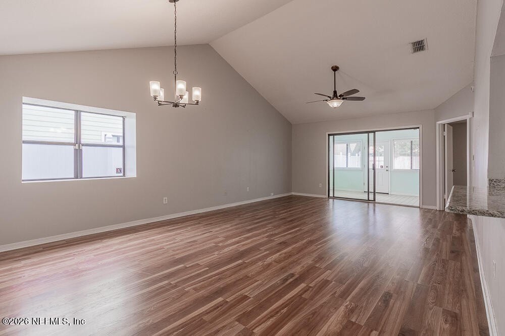 506 15th Ave S - Photo 5 of 41