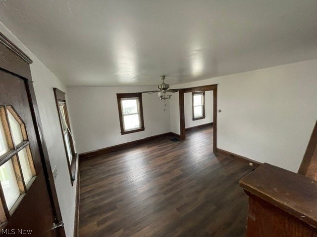 838 10th St Ne - Photo 7 of 9