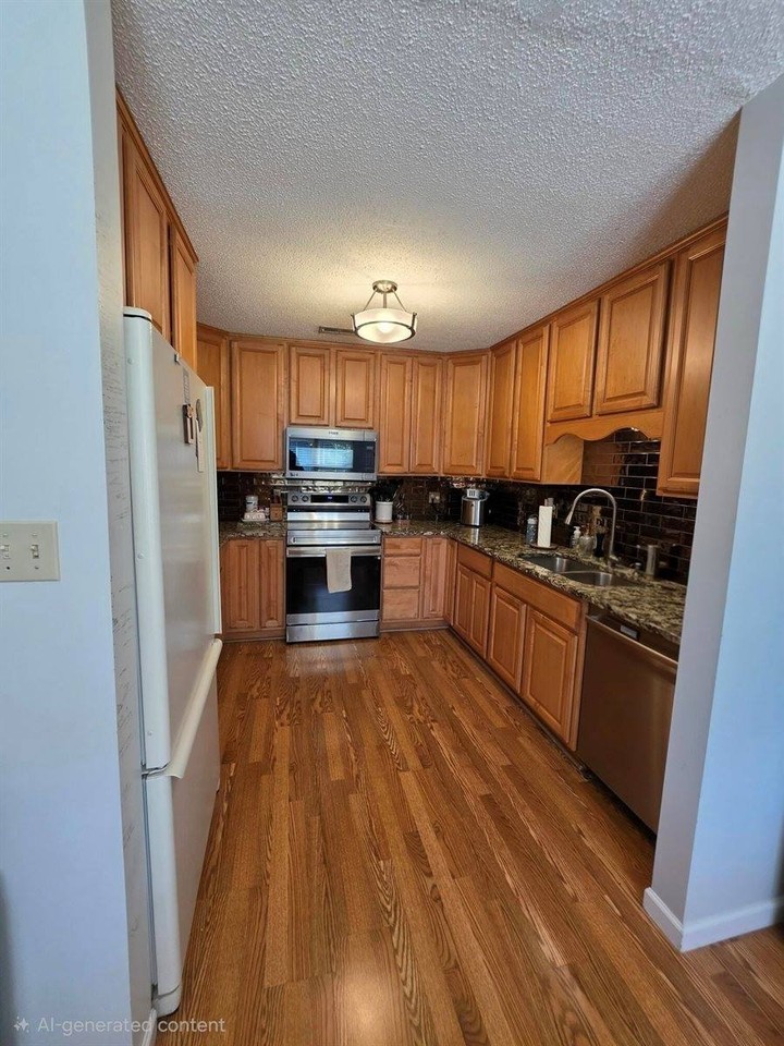 1005 Live Oak Ave - Photo 4 of 21
