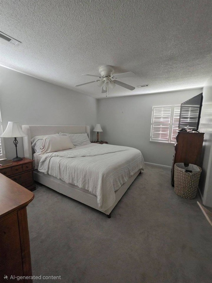1005 Live Oak Ave - Photo 7 of 21