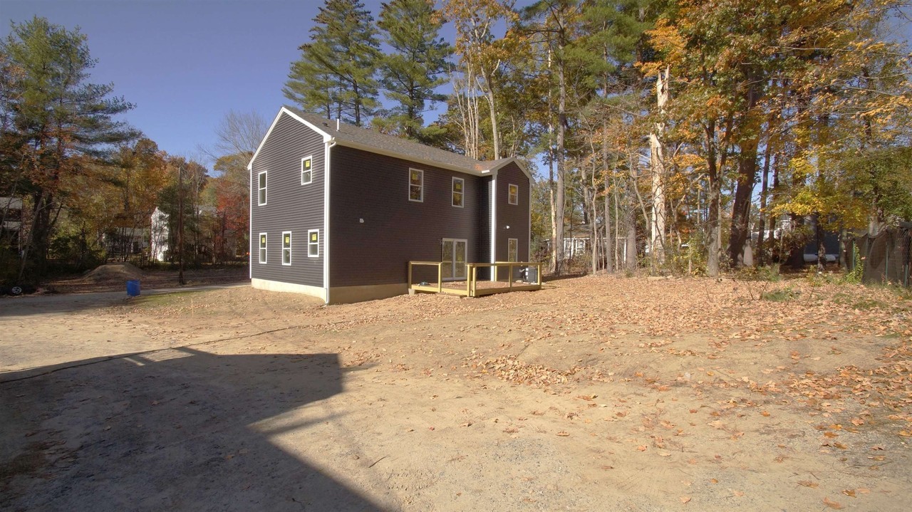 30 Coburn St #2 - Photo 3 of 18