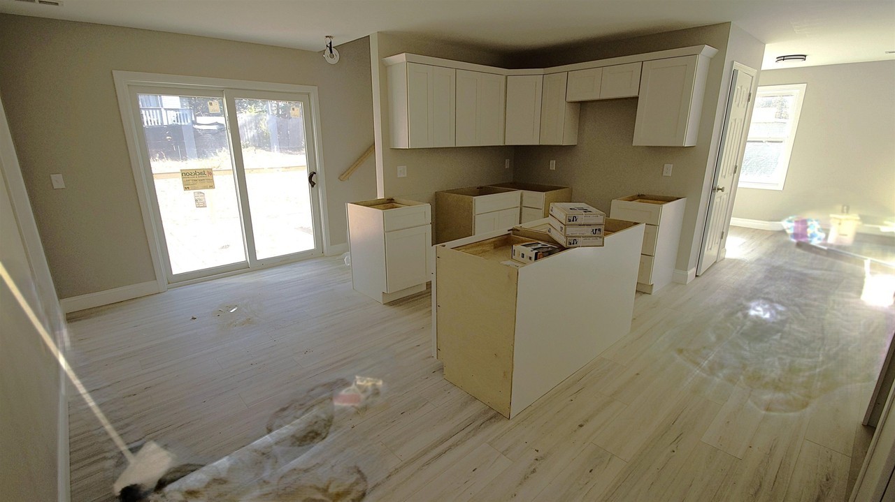 30 Coburn St #2 - Photo 5 of 18