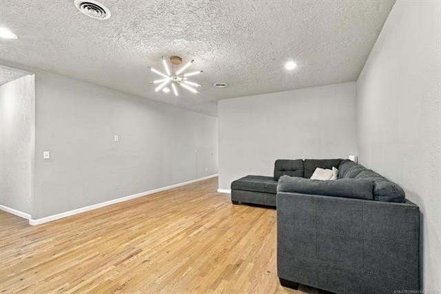 4312 S Birch Pl - Photo 6 of 29
