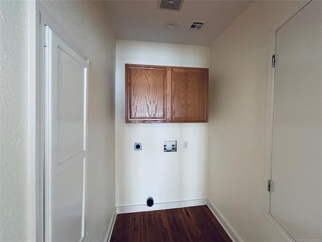 1610 S Quaker Ave - Photo 6 of 15