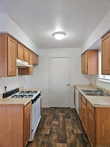 1645 S 6th St - Photo 4 of 9