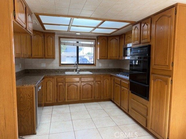 20603 Vendale Dr - Photo 2 of 8
