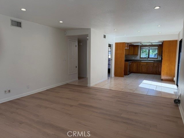 20603 Vendale Dr - Photo 3 of 8