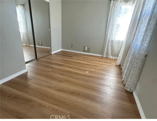 1020 Eriel Ave - Photo 4 of 8
