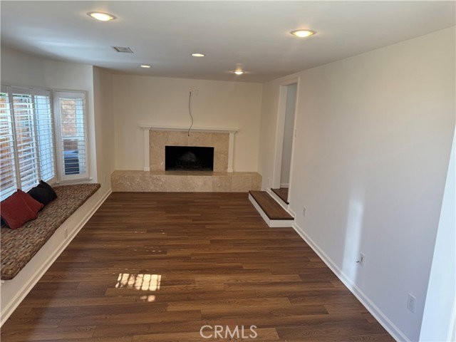 22408 Linda Dr - Photo 4 of 7