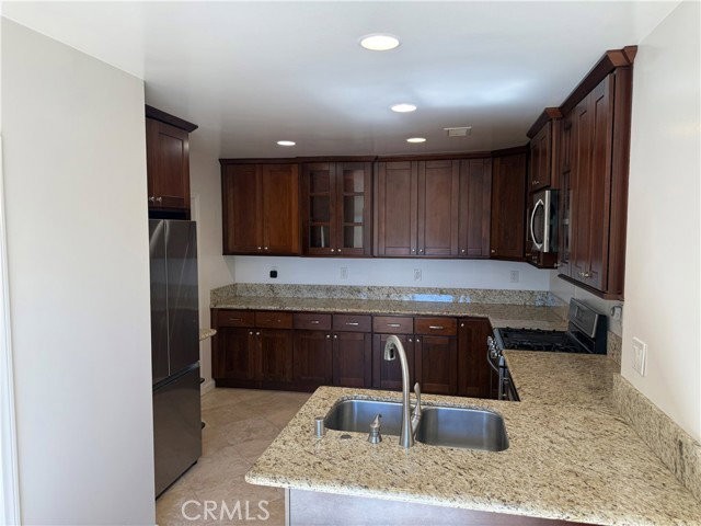 22408 Linda Dr - Photo 5 of 7