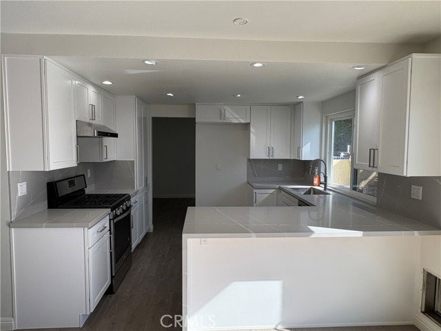 2430 Rainbow Ln - Photo 5 of 8