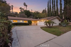 featured image of 8529 Eatough Ave
